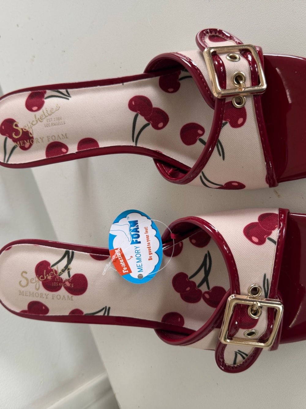 LAST FEW PAIRS Cherry kitten heels MEMORY FOAM - Picture 6 of 6